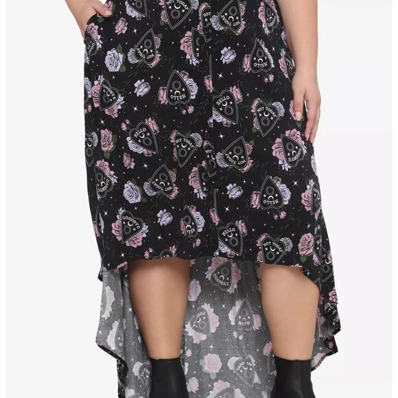 Hot Topic Floral Planchette Button-Front Hi-Low Maxi Skirt Plus Size 2X - Picture 1 of 6